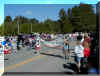 Side Lake Parade09.jpg (74123 bytes)